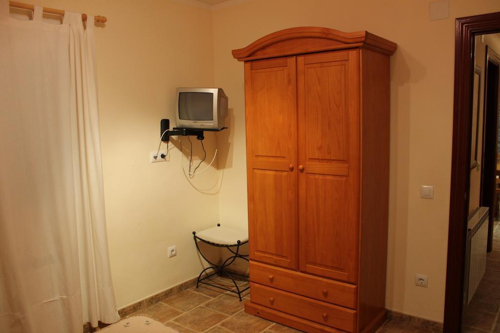 Apartahotel Laguna de Gallocanta Bello Habitación foto